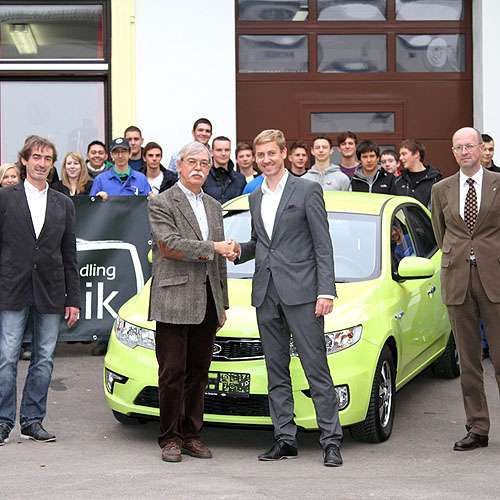  Giftgrünes Versuchsobjekt