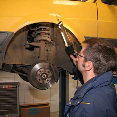  Enorme Unfallgefahr durch kaputte Dämpfer