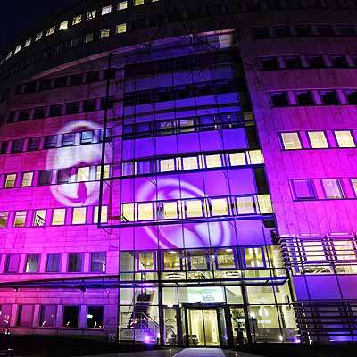  Neues Entwicklungszentrum eröffnet