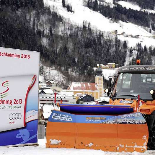  Verstärkung im Kampf gegen die Schneemassen