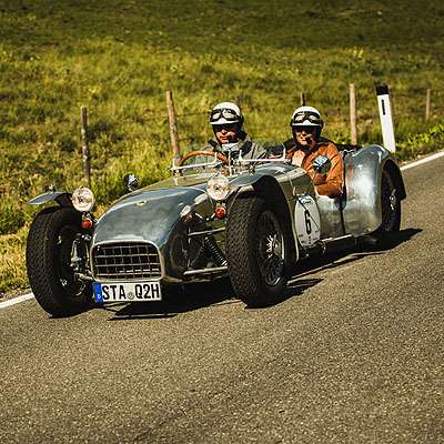  Auto-Networking bei der cars & friends 2013