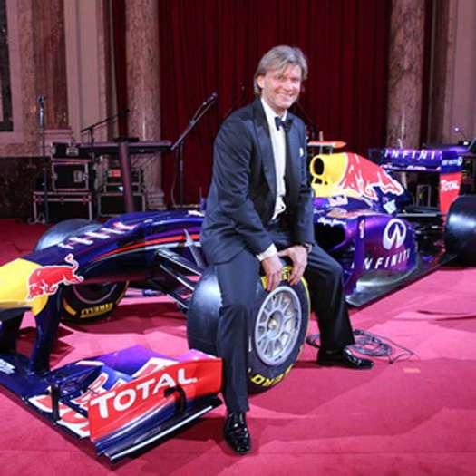  Sportwagenparade vor „Nacht der 1000 PS“