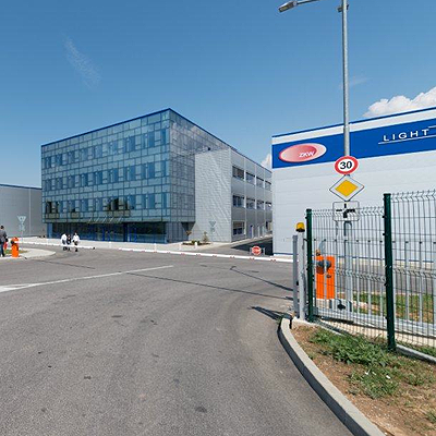  ZKW strahlt heller denn je