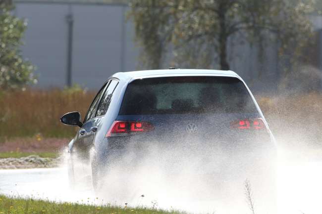  32 von 35 Modellen überzeugen beim ÖAMTC-Reifentest