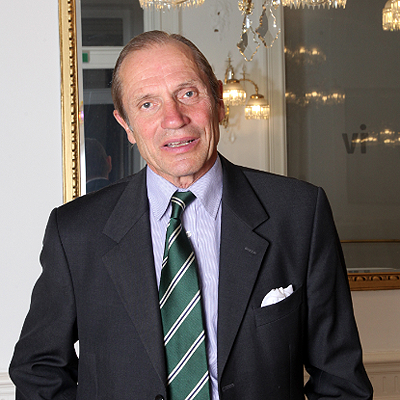  Neuer alter Sprecher