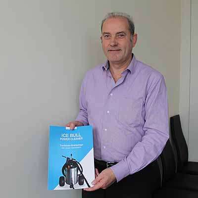  Blitzsauber mit Trockeneis 