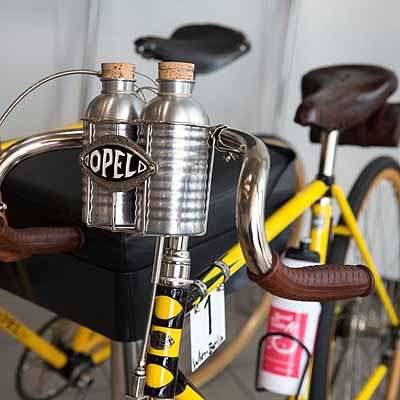  Auf Opel-Fahrrädern von Wien nach Berlin