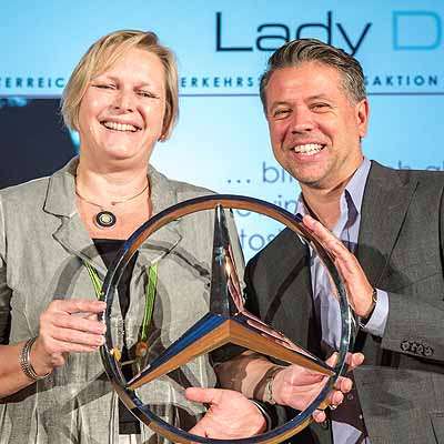  Glückliche Siegerin