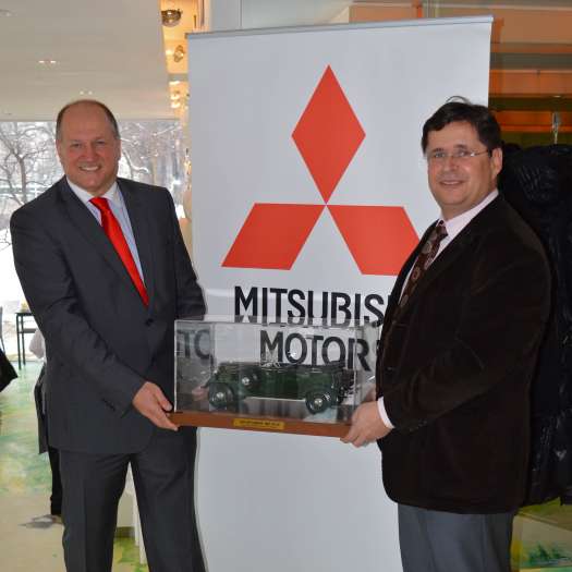  Unter Strom und mit 4 angetriebenen Rädern