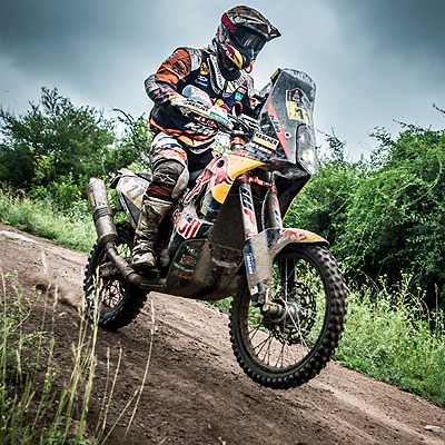  Erstmals mehr als 1 Milliarde € Umsatz