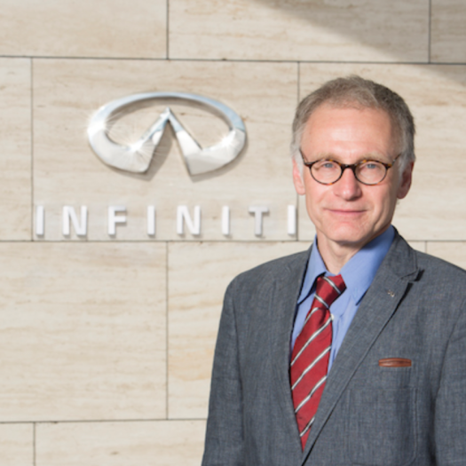  Spricht für Infiniti