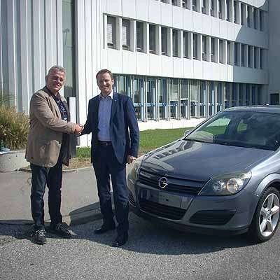  Schulungsfahrzeug übergeben