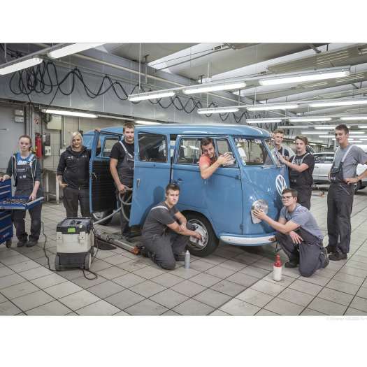  Lehrlinge beleben T1 wieder