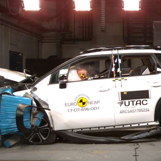  Crashtest: 5 Sterne für alle 9 Autos