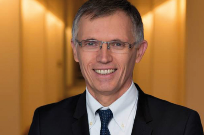  Der "Alte" ist der "Neue"