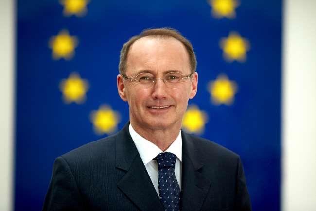  Lkw-Abbiegeassistent: Einführung schon 2021? 