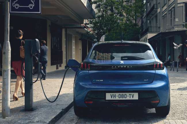  Peugeot erhöht die Spannung