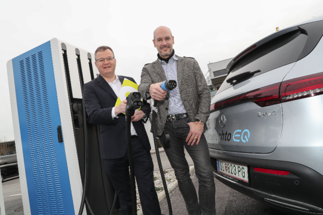  Smatrics: E-Mobilitätslösung für Mercedes-Benz 