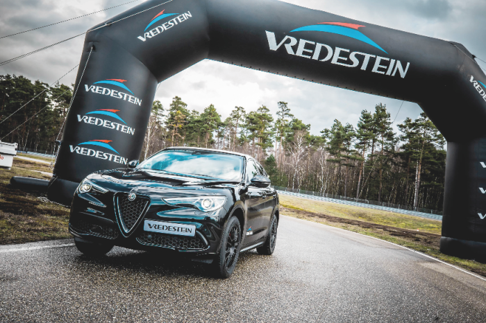  Ganzes Jahr - volle Leistung