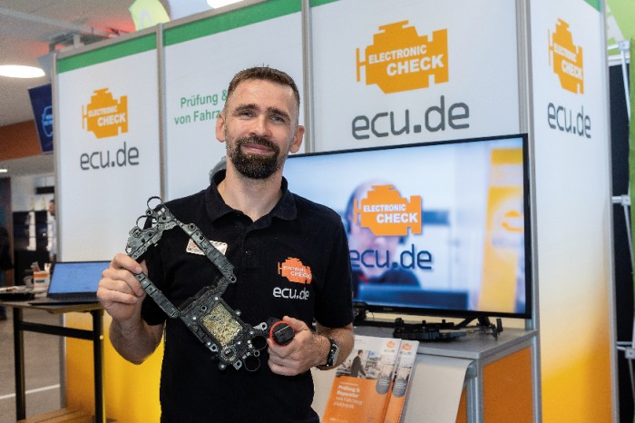  Elektronik-Reparaturen