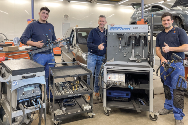  Passion für Karosserie-Reparatur