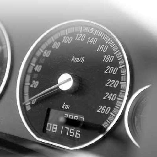  Wer stoppt die Tachotrickser?