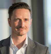 Dr. Bernhard Weilharter