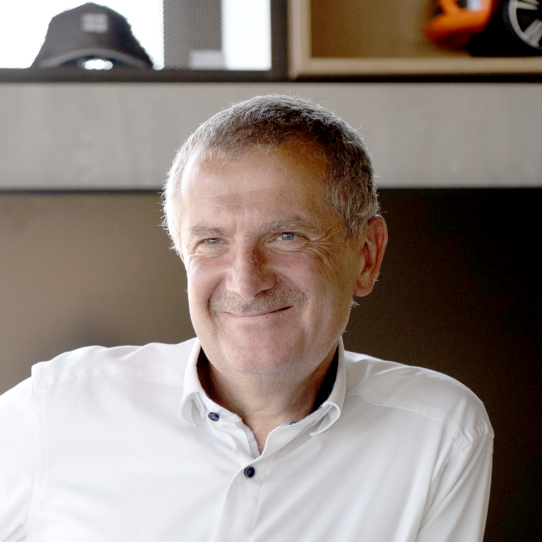 Mag. Michael   Holub