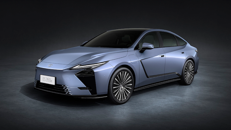 Lange Ahnenreihe: Neuer Lexus ES auch als EV